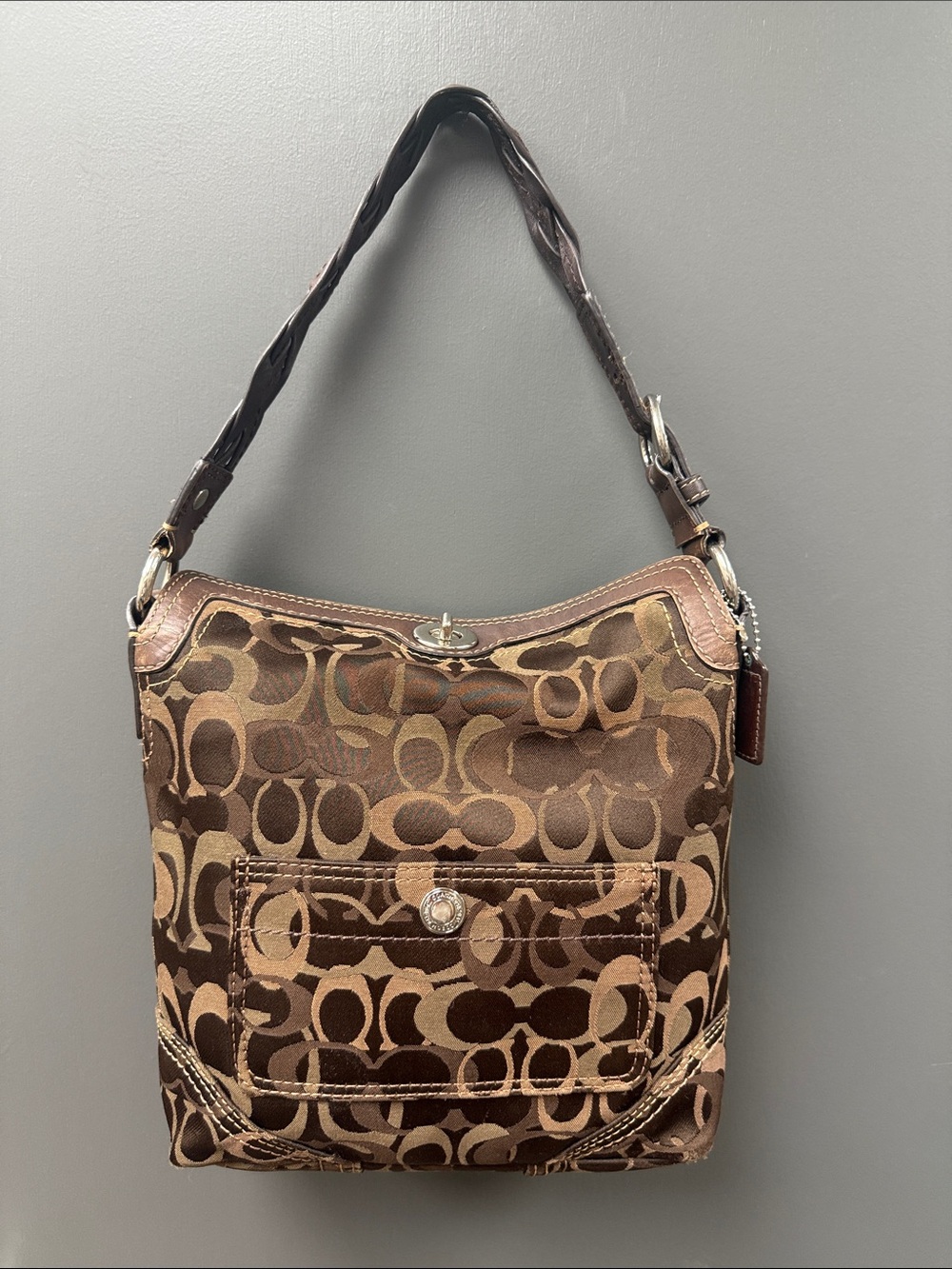 Y2K 2007 Chelsea Brown Signature Opt Art Pattern Turnlock Closure Shoulder Bag